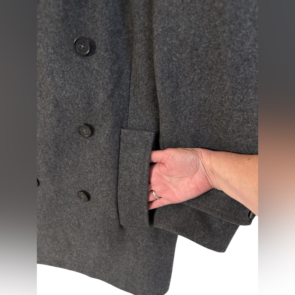 Jos. A. Bank Wool Pea Coat men’s medium regular. Charcoal gray. Like new! Sharp! - Picture 9 of 13